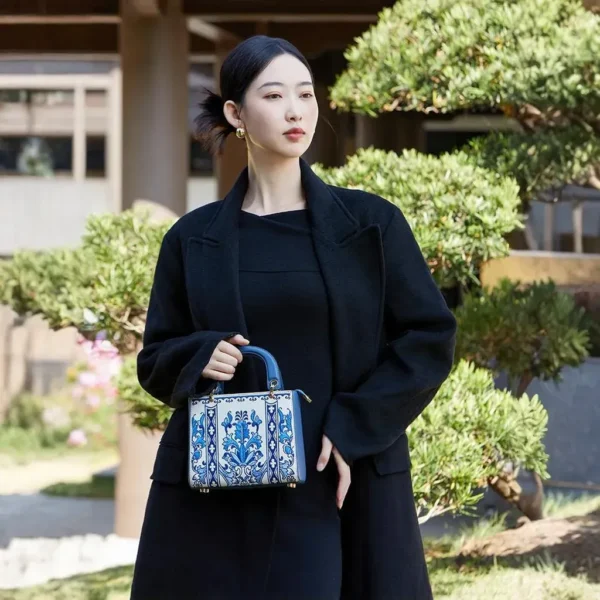 Women's Handbag with Hand-embroidered Blue and White Porcelain Patterns - Image 2